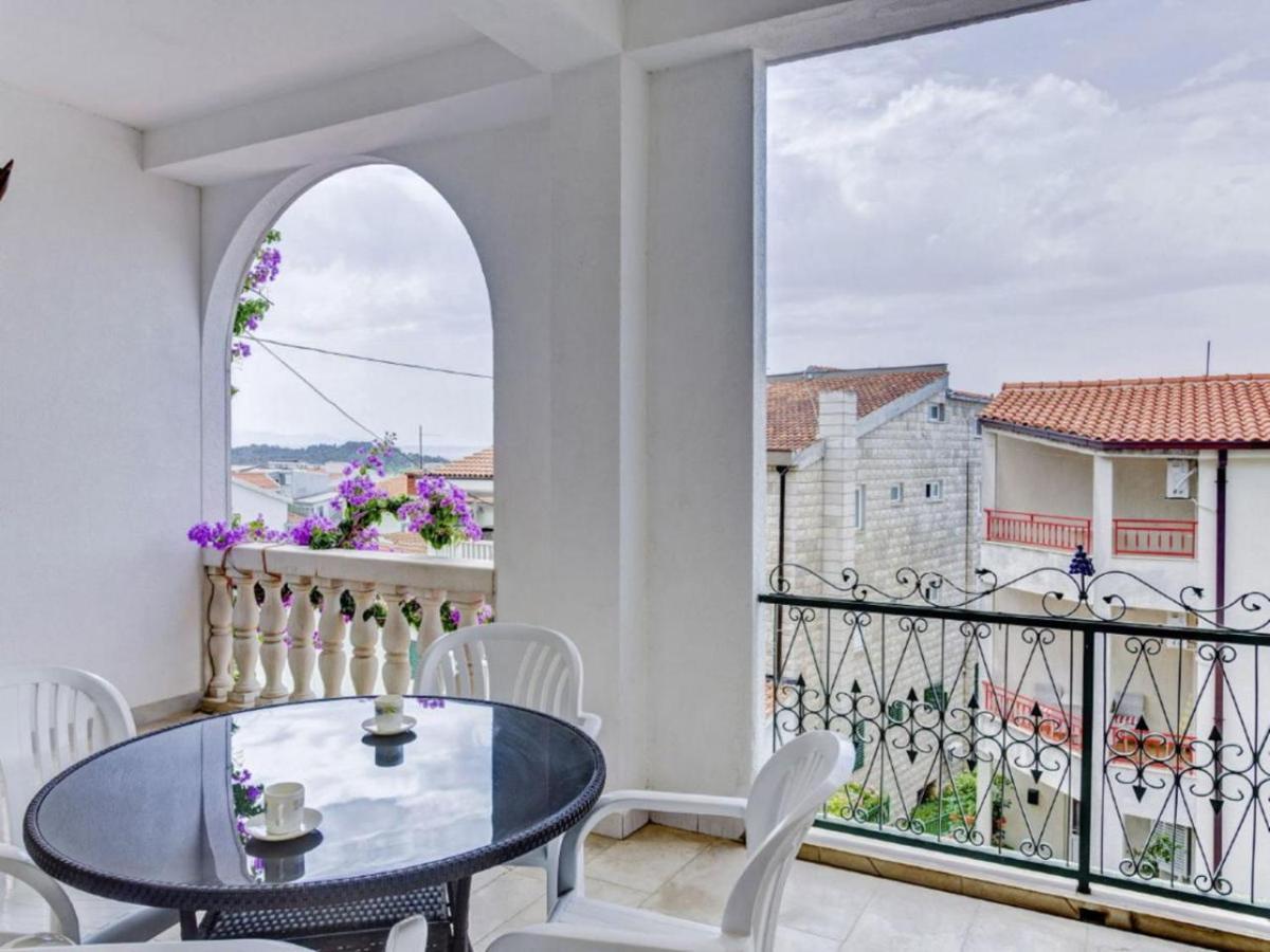 Anton Apartment Makarska