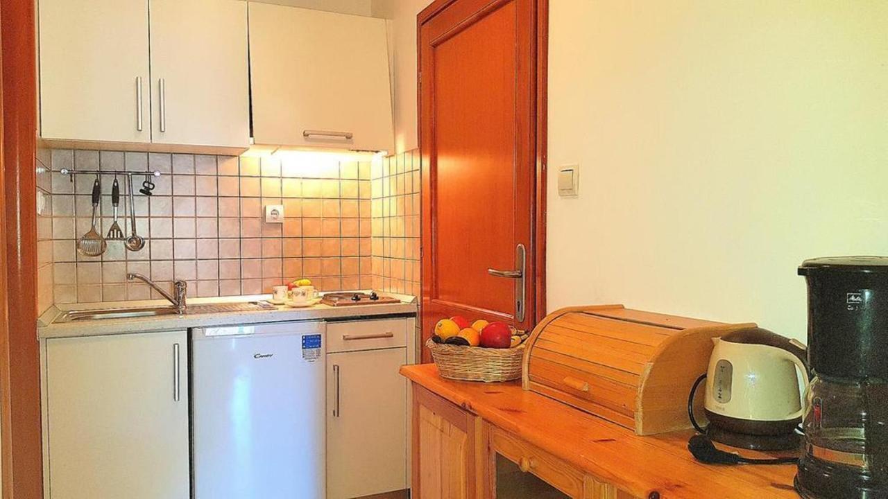 Anton Apartment *